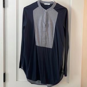 Woman’s Long Sleeve Woman’s top size Small